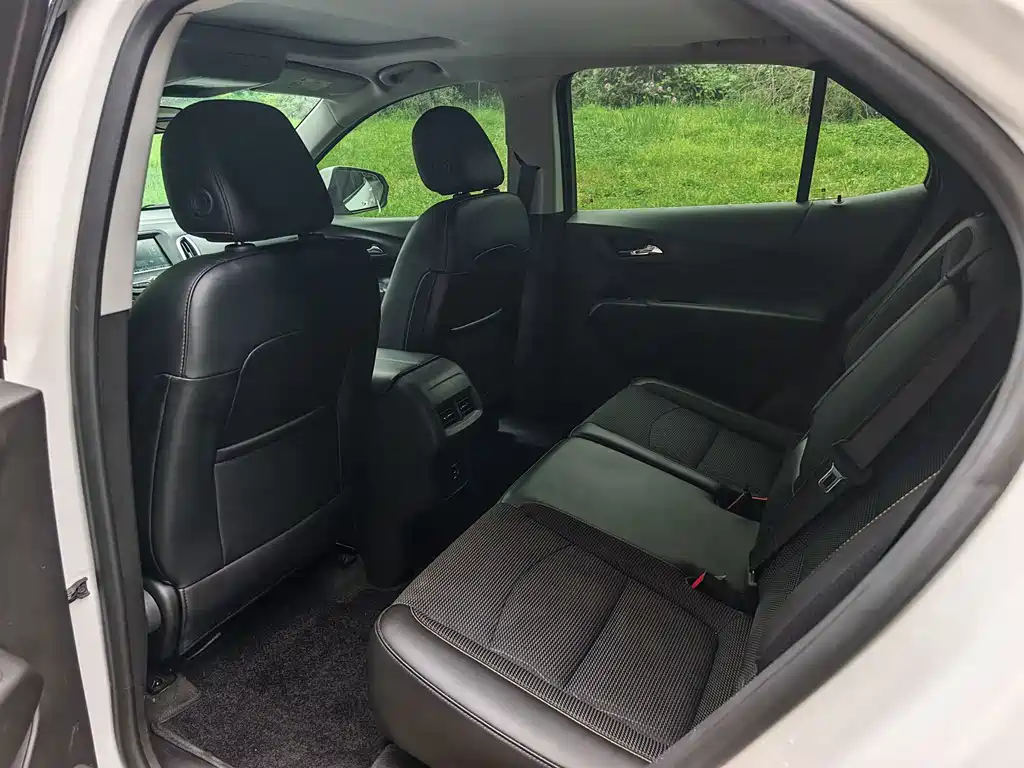 Chevrolet Equinox — миниатюра 4