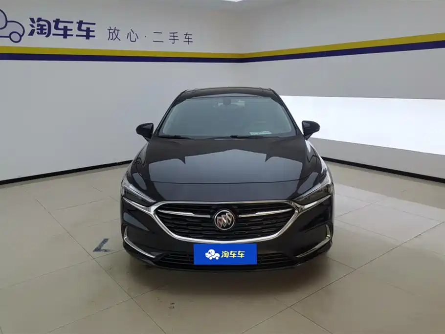 BUICK LACROSSE