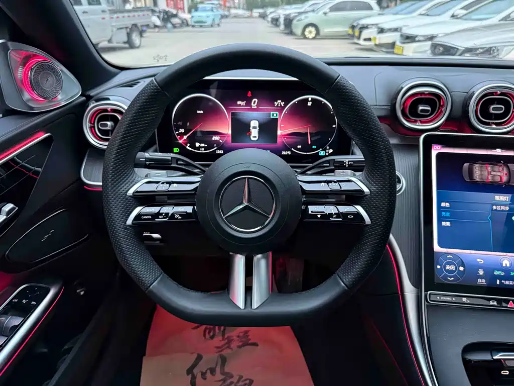 Mercedes-Benz C-Class — миниатюра 9