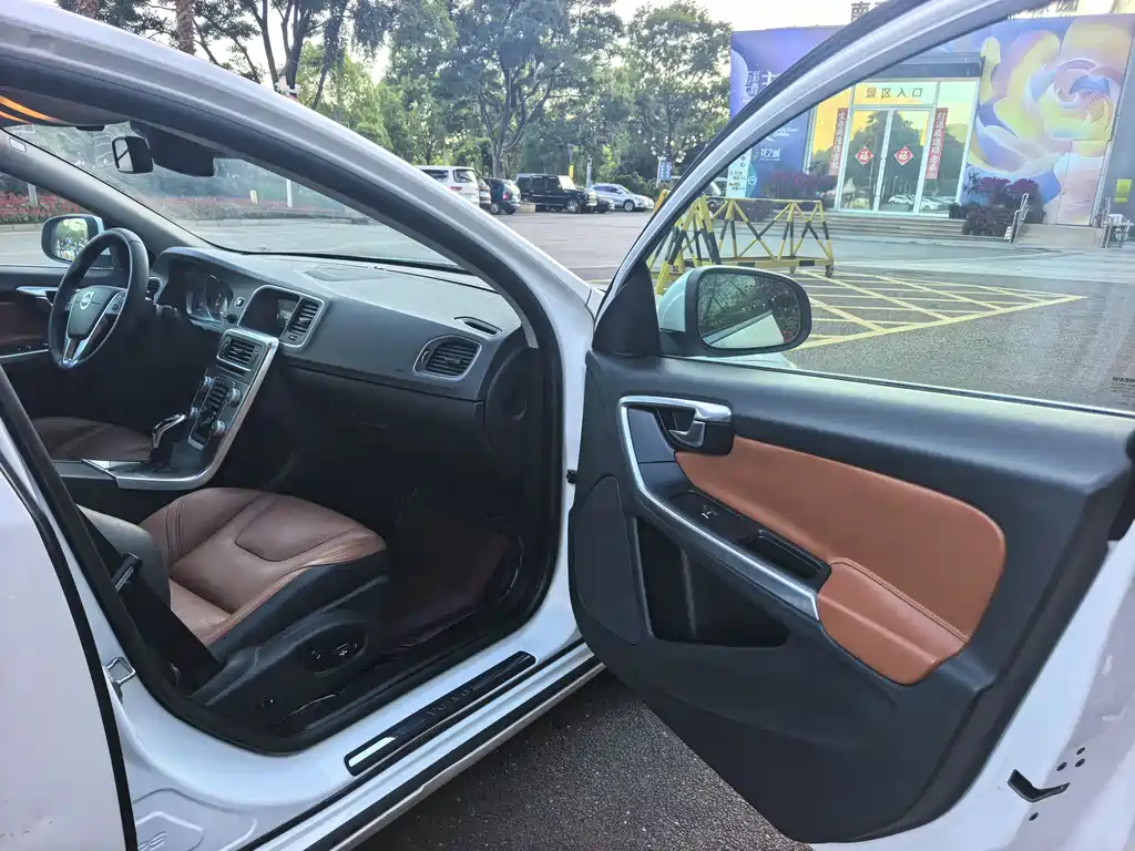 Volvo S60 2017 S60L T5