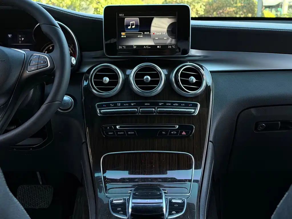 Mercedes-Benz GLC — миниатюра 20