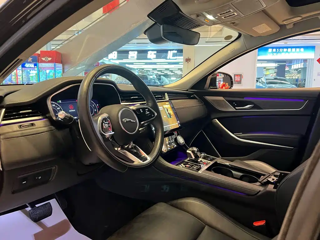 Jaguar XFL — миниатюра 24