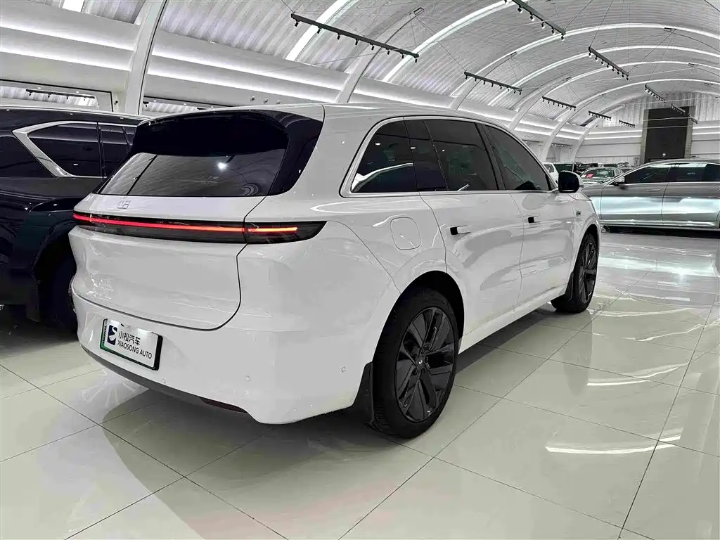 Li Auto L6 2024 Pro