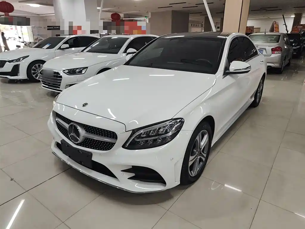 Mercedes-Benz C-Class 2021