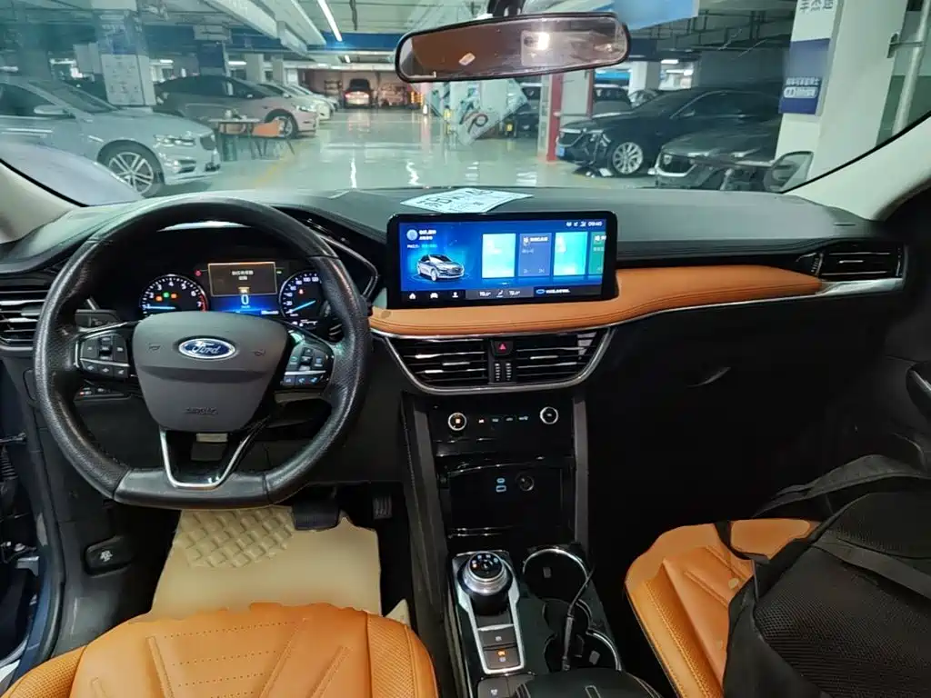 Ford Escape — миниатюра 10