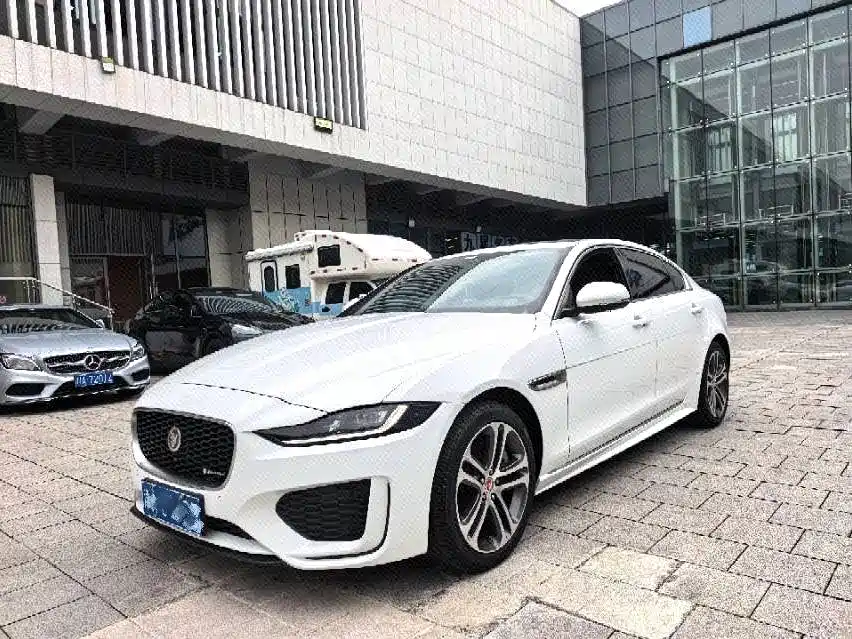 Jaguar XEL