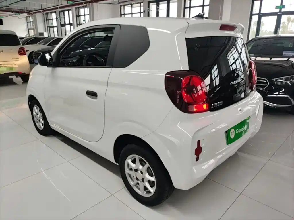 Roewe Clever 2022 311km