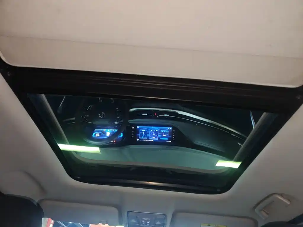 Changan CS95 — миниатюра 18