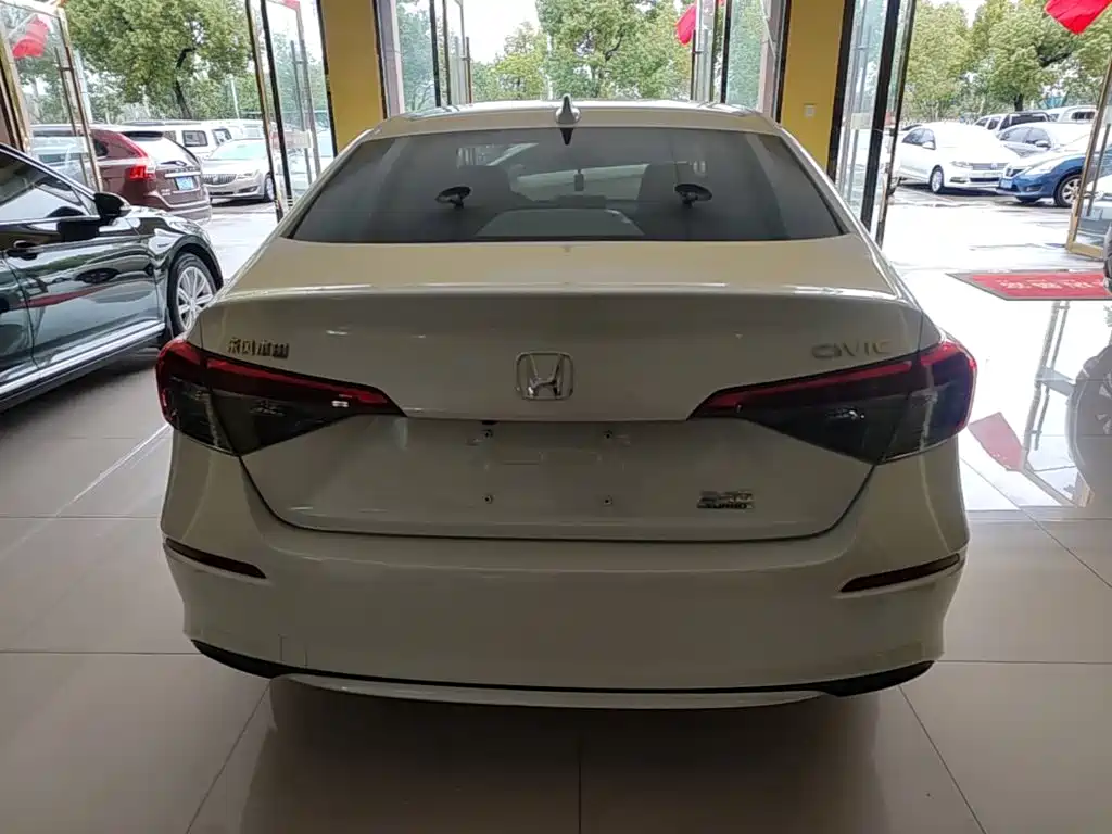 Honda Civic — миниатюра 6