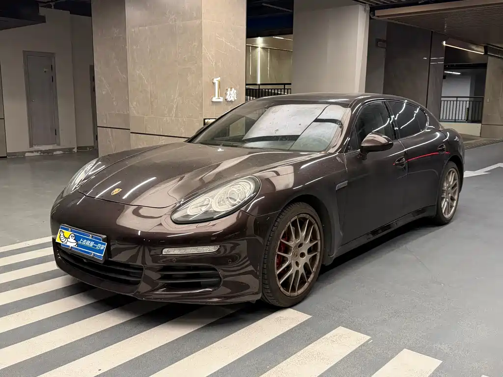 Porsche Panamera 2016