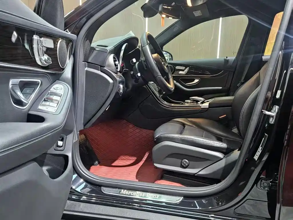 Mercedes-Benz GLC 2019 GLC 260 L 4MATIC Luxury