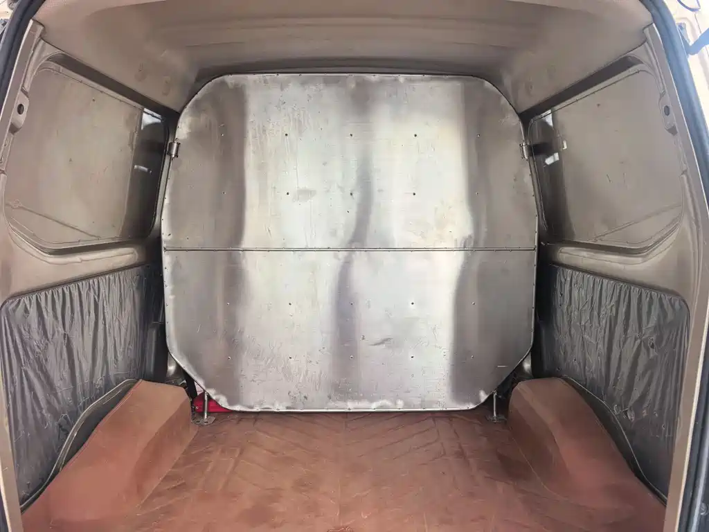 Wuling Rongguang S — миниатюра 9