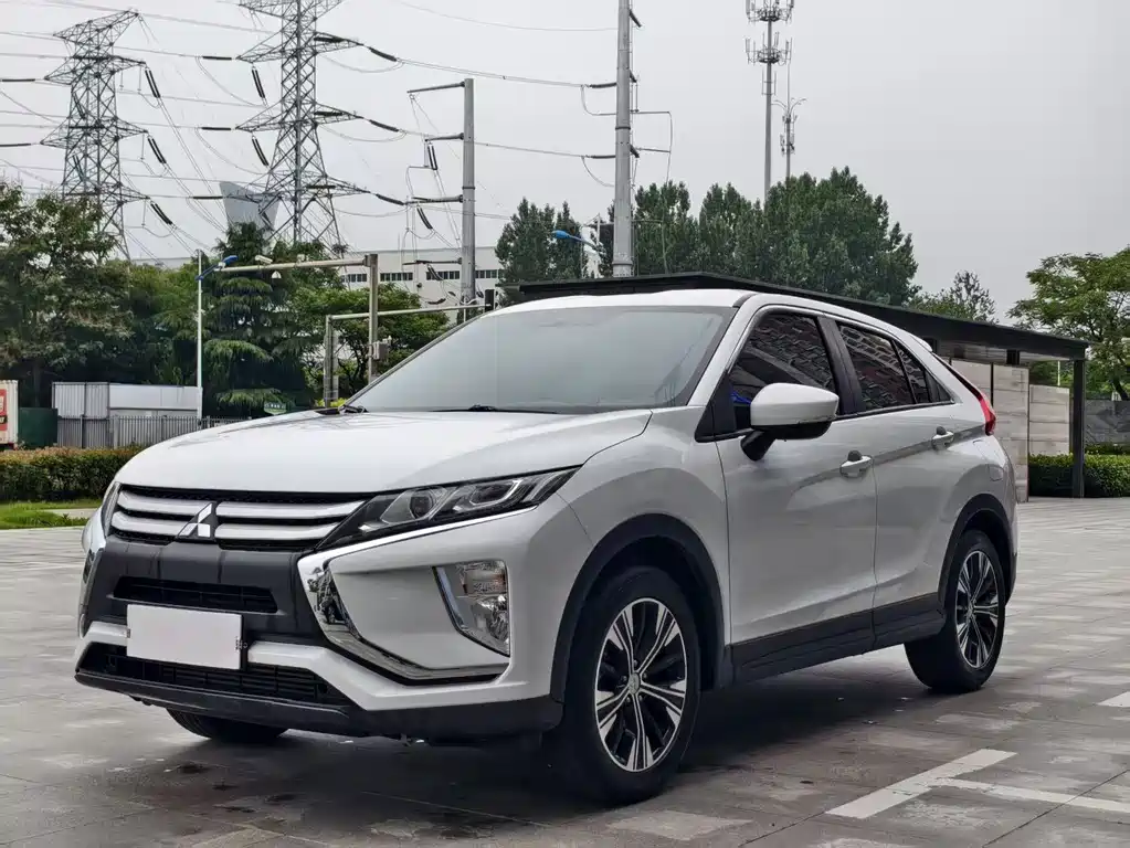 Купить Mitsubishi Eclipse Cross