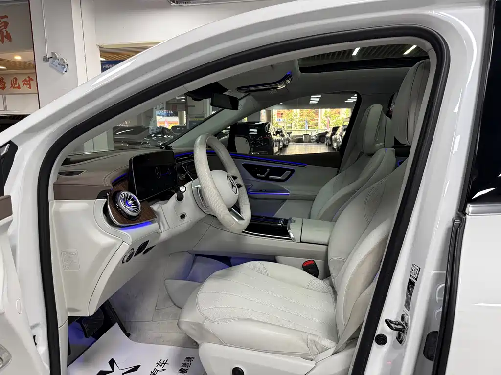 Mercedes-Benz EQE SUV 2023 350 4MATIC Luxury