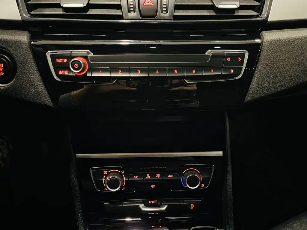 BMW 2 серии 2 2019 220i Lead