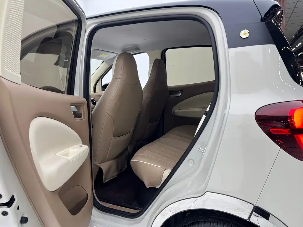 Wuling Mini EV MINIEV 2025 Premium +