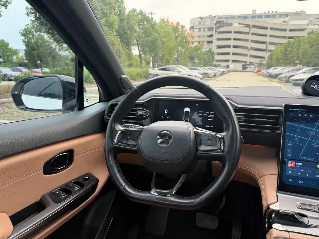 NIO ES6 — миниатюра 14