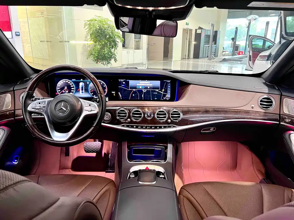 Mercedes-Benz S-Class — миниатюра 8
