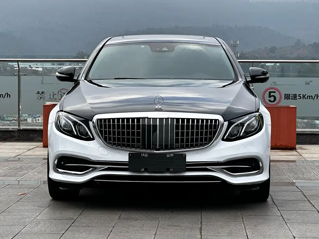 MERCEDES-BENZ E CLASS