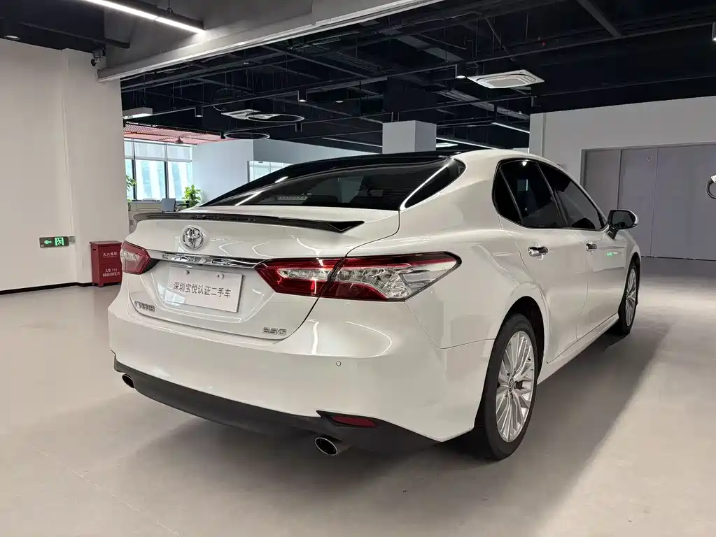 Toyota Camry 2019 2.5G Luxury V
