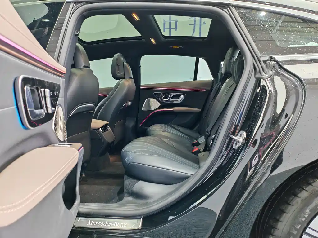 Mercedes-Benz EQS — миниатюра 12