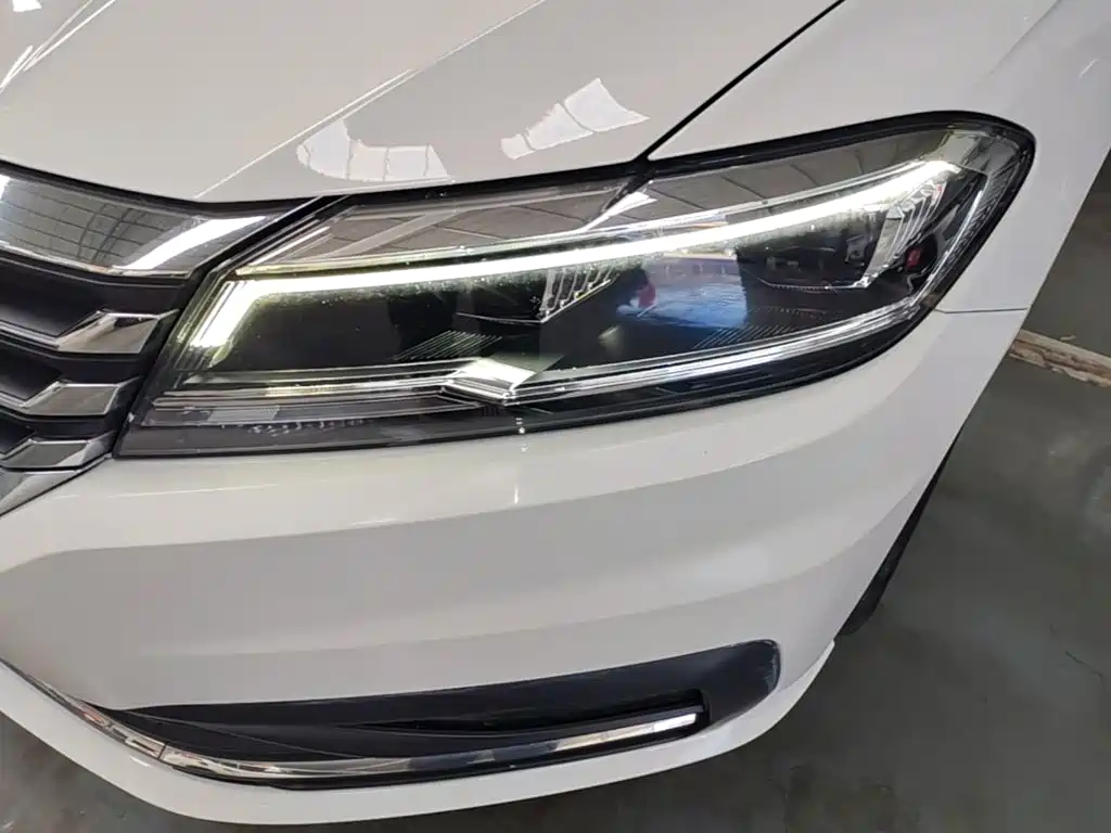 Volkswagen Lavida — миниатюра 24
