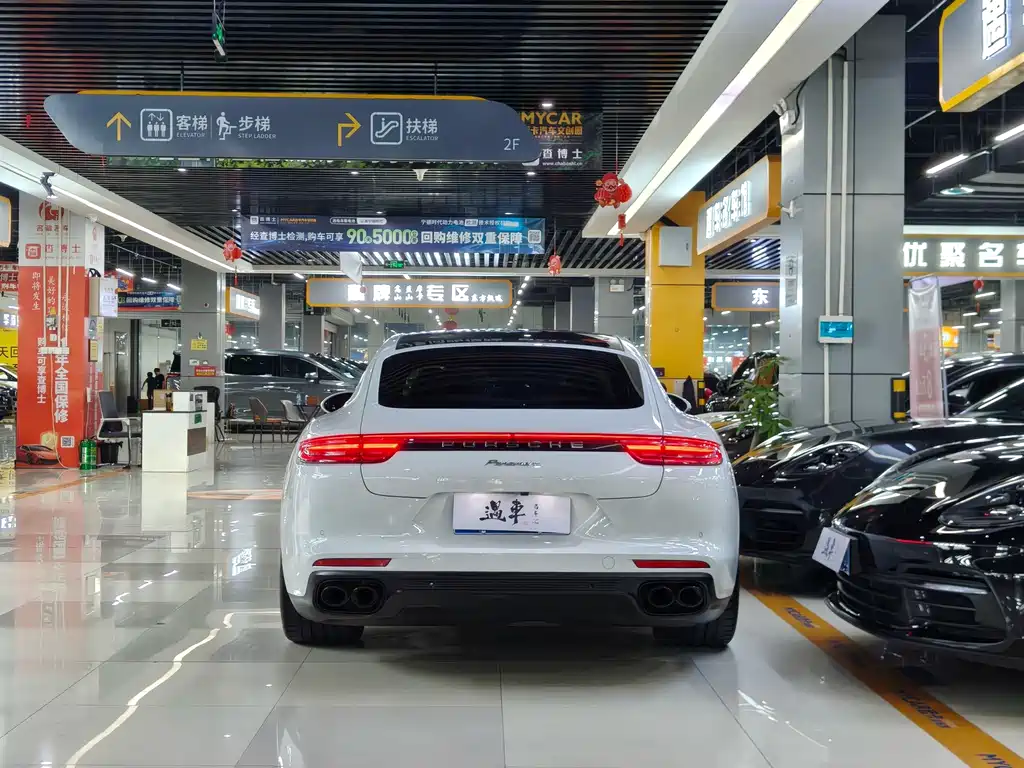 Porsche Panamera — миниатюра 8