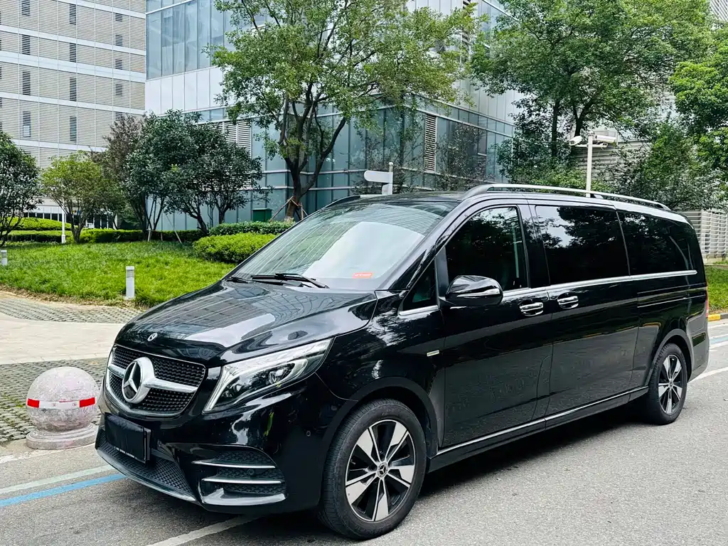 MERCEDES-BENZ V CLASS