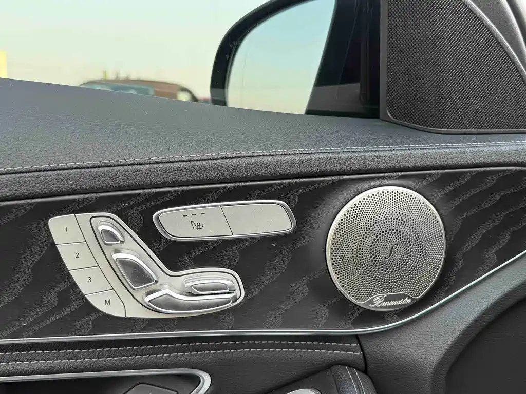 Mercedes-Benz C-Class — миниатюра 14