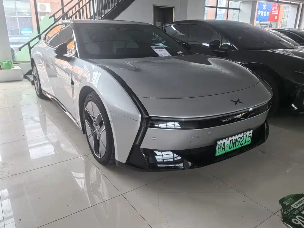 XPeng P7 — миниатюра 3