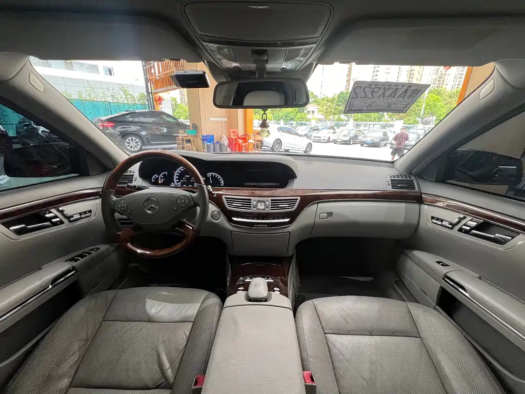 Mercedes-Benz S-Class S 2010 S 400 L HYBRID