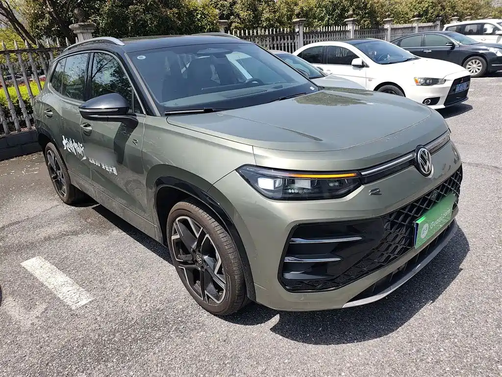 Volkswagen Tayron 2025 L 380TSI Luxury Easy