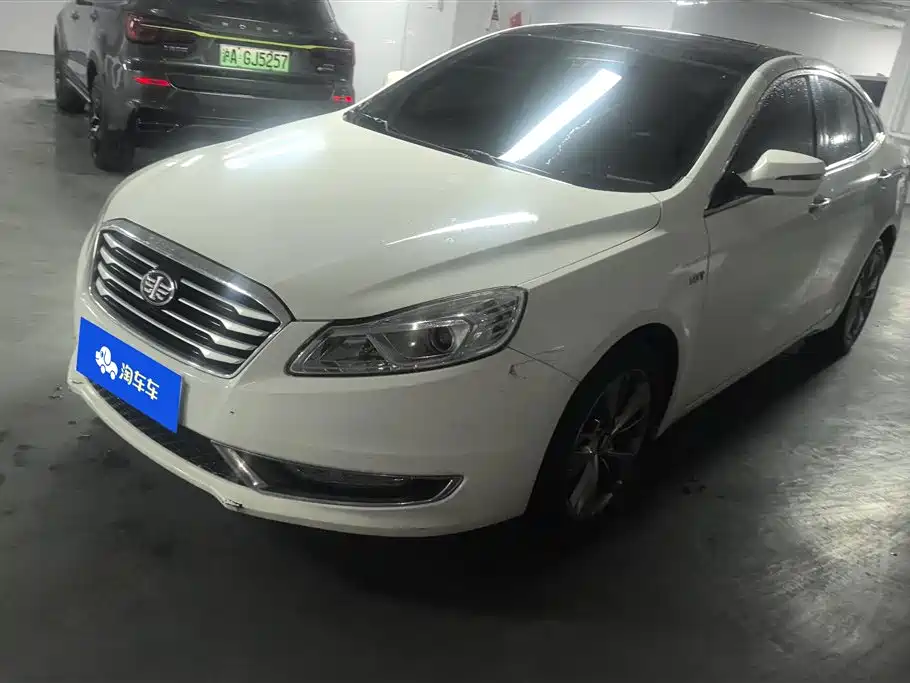 Купить Bestune B70