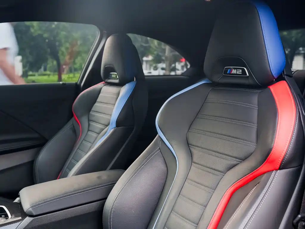 BMW M2 2024 M2