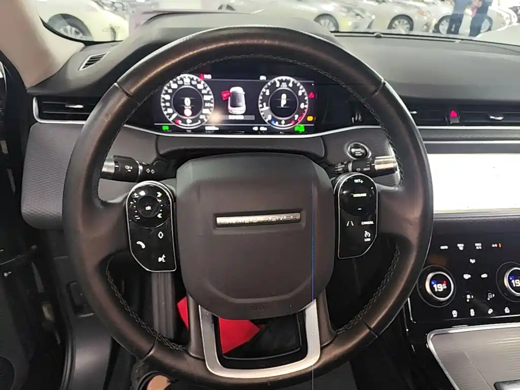 Land Rover Evoque — миниатюра 11