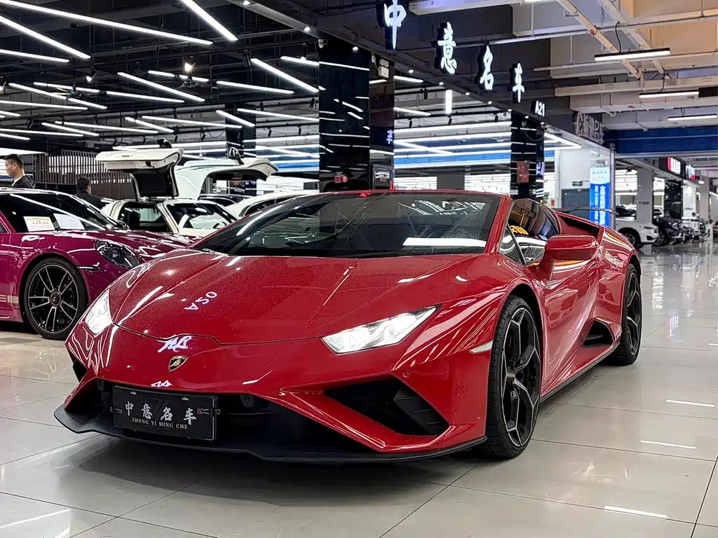Lamborghini Huracán 2021
