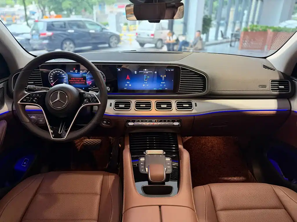 Mercedes-Benz GLE (Import) — миниатюра 5