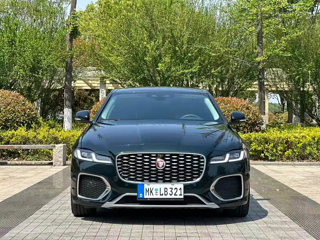 Jaguar XFL 2022 XFL 2.0T P250 Premium Luxury