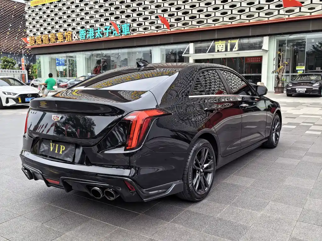 Cadillac CT4 — миниатюра 8