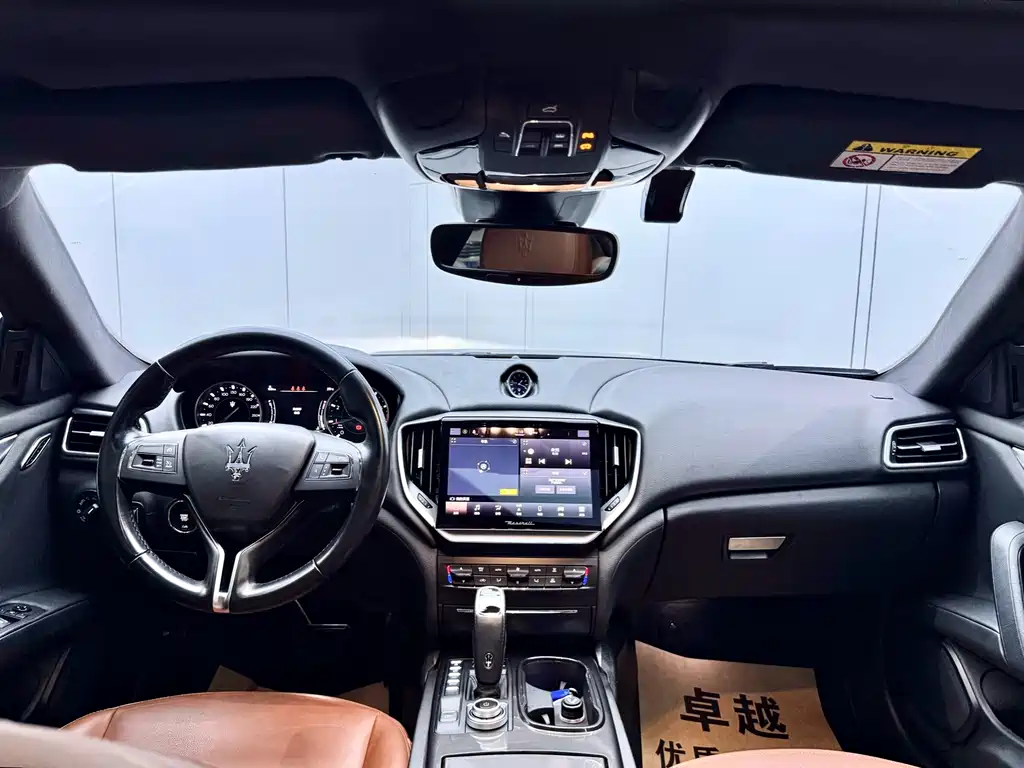 Maserati Ghibli — миниатюра 18