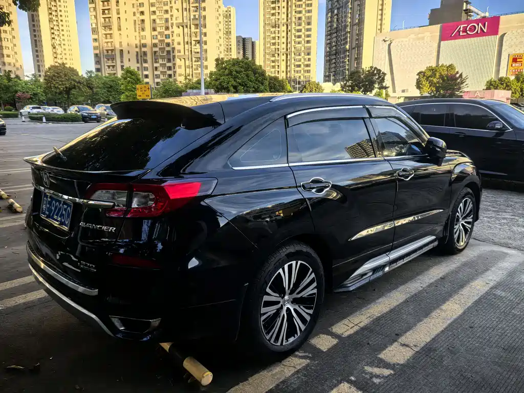 Honda Avancier 2017 370TURBO Premium