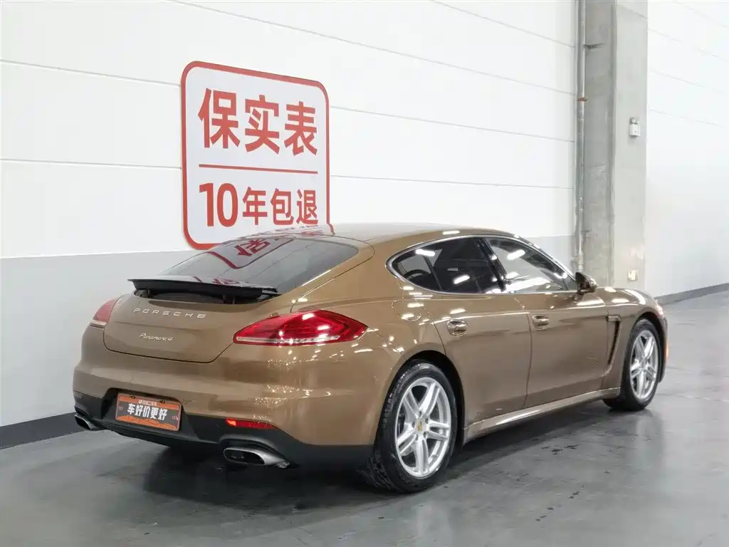 Porsche Panamera 2014 Panamera 4 3.0T