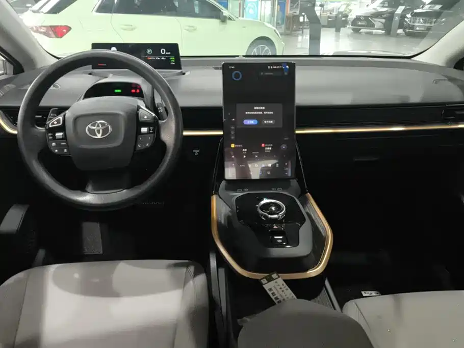 Toyota bZ3 — миниатюра 12