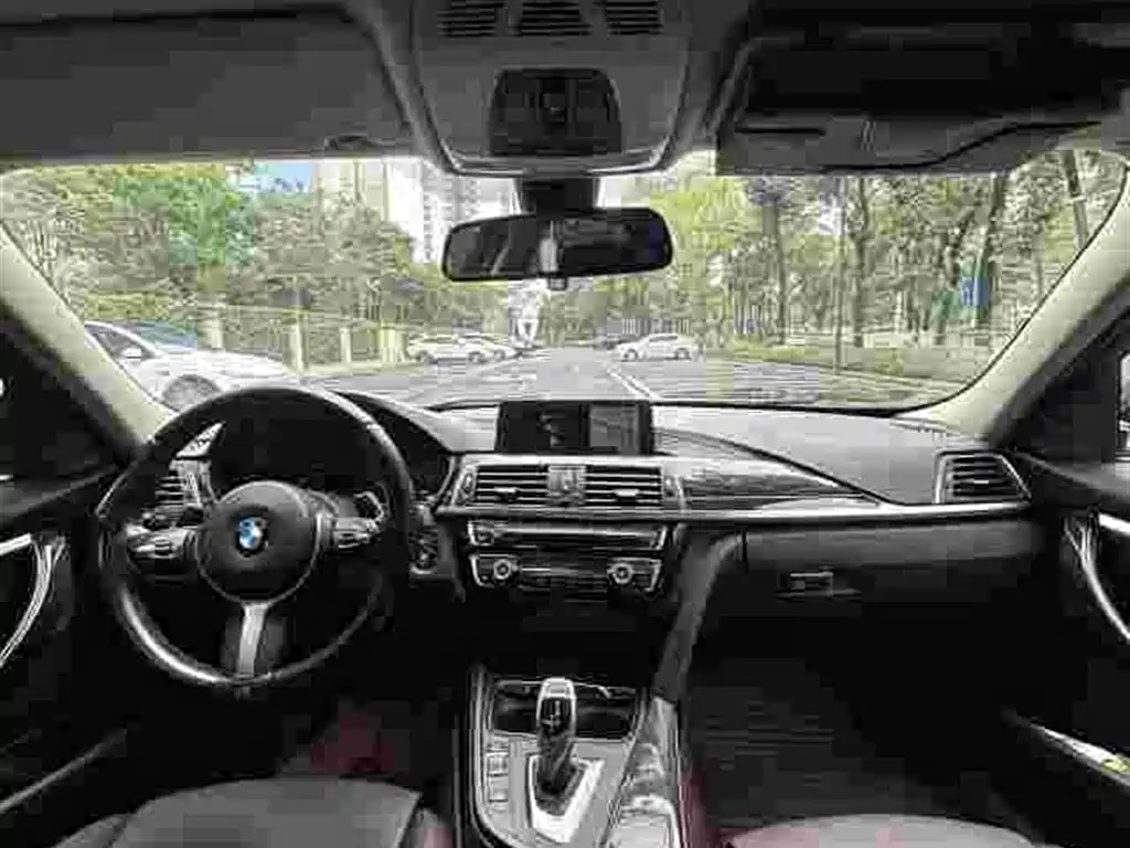 BMW 3 Series — миниатюра 9