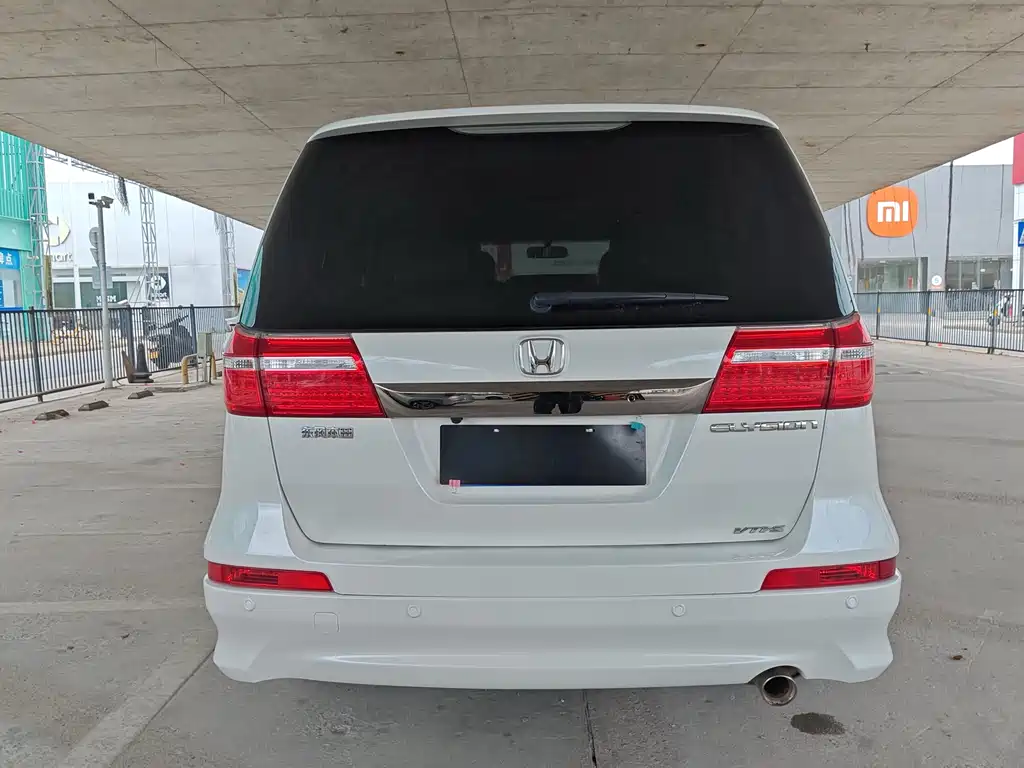 Honda Elysion 2015 2.4L VTi-S Luxury