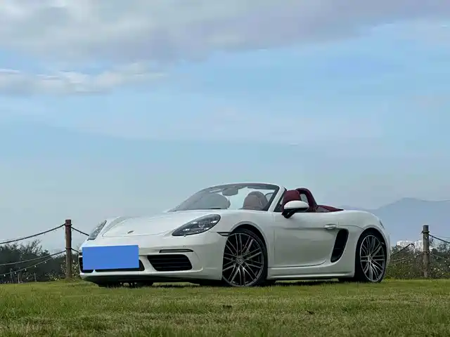 Porsche 718