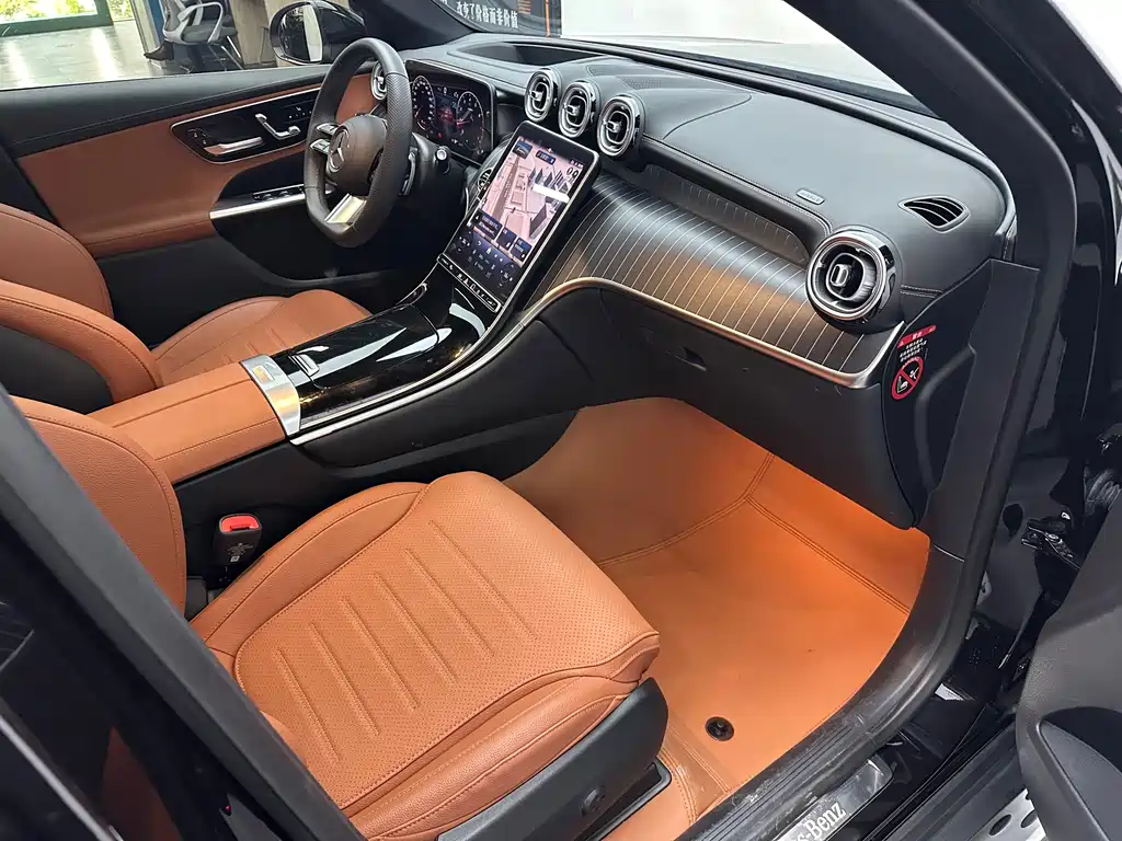 Mercedes-Benz GLC 2024 GLC 300 L 4MATIC Luxury 5 мест