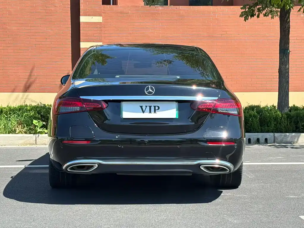 Mercedes-Benz E-Class E 2022 E 350 e L
