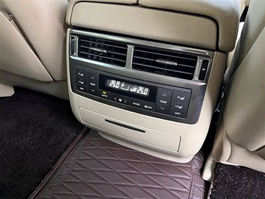 Lexus LX — фотографии объявления, Фото 26