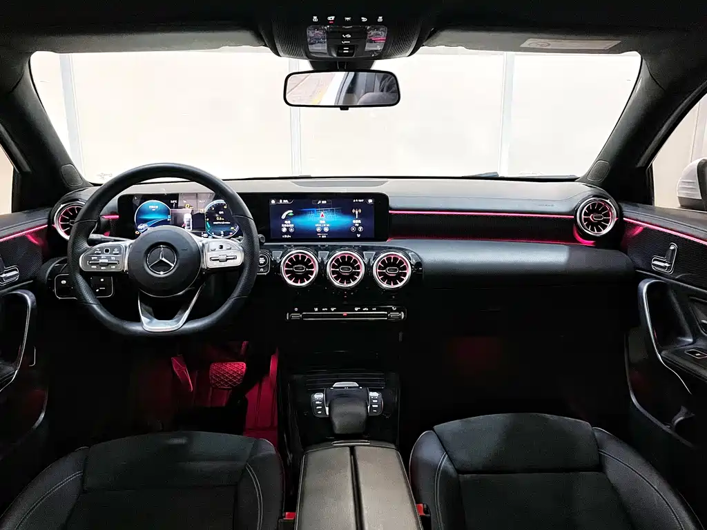 MERCEDES-BENZ A CLASS